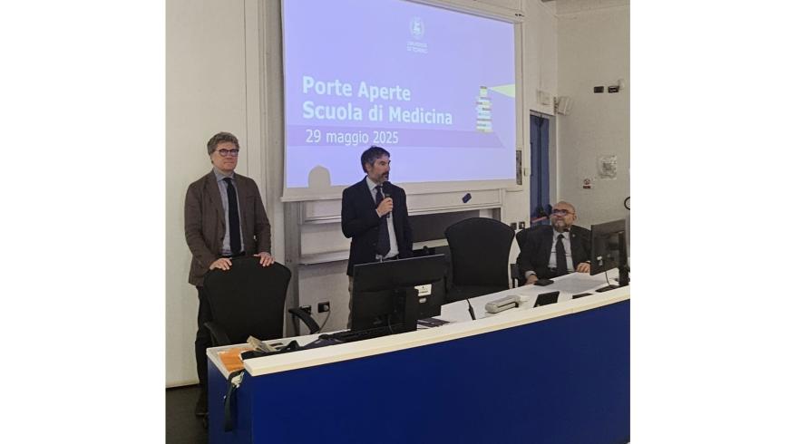 𝐏𝐨𝐫𝐭𝐞 𝐀𝐩𝐞𝐫𝐭𝐞 𝐚𝐥𝐥𝐚 𝐒𝐜𝐮𝐨𝐥𝐚 𝐝𝐢 𝐌𝐞𝐝𝐢𝐜𝐢𝐧𝐚